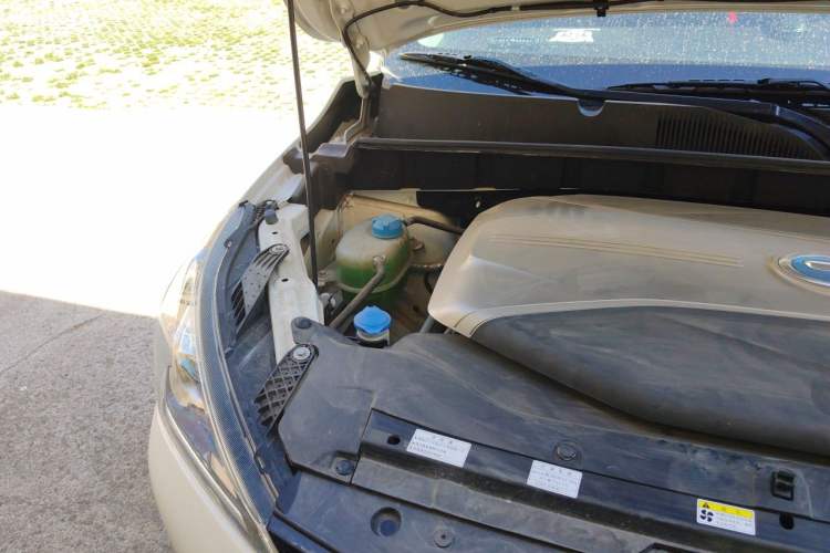 Used AION Trumpchi GE3 2018 530 Internet Enjoyment Version Engine Bay Right