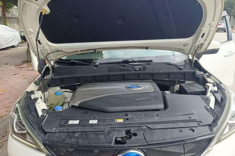 Used AION Trumpchi GE3 2018 530 Internet Enjoyment Version Engine Bay