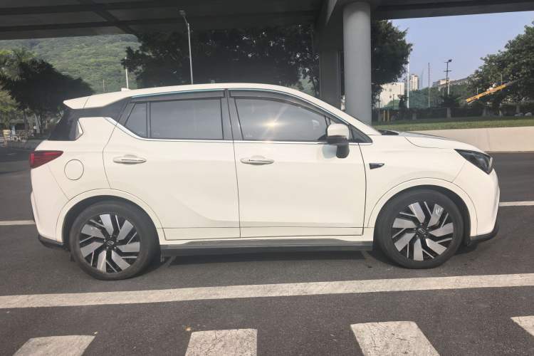 Used AION Trumpchi GE3 2018 530 Internet Enjoyment Version Exterior 6