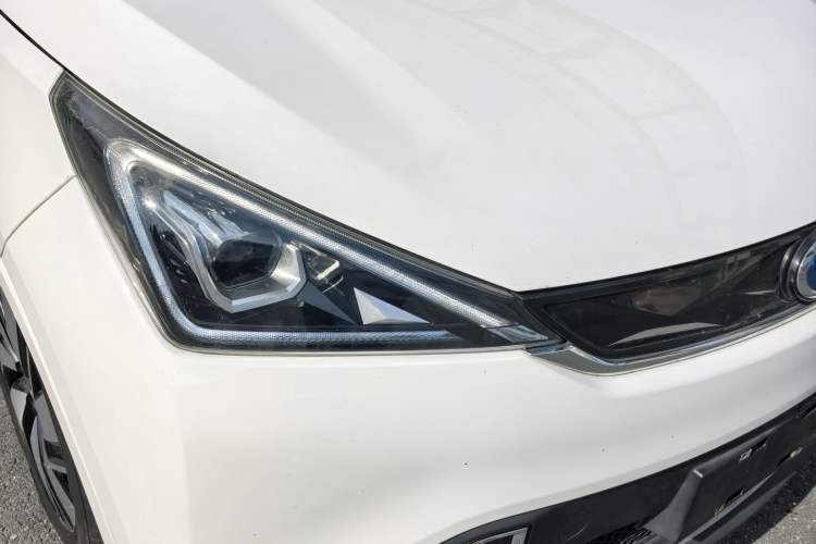 Used AION Trumpchi GE3 2018 530 Internet Enjoyment Version Exterior 8