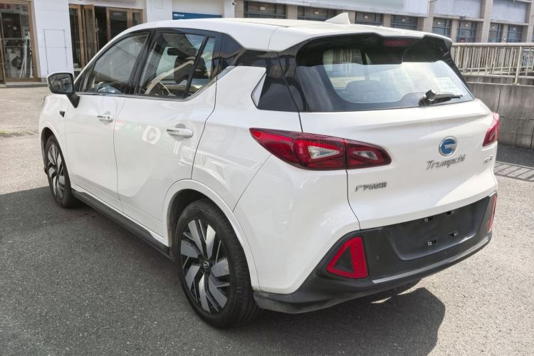 Used AION Trumpchi GE3 2018 530 Internet Enjoyment Version Exterior 9
