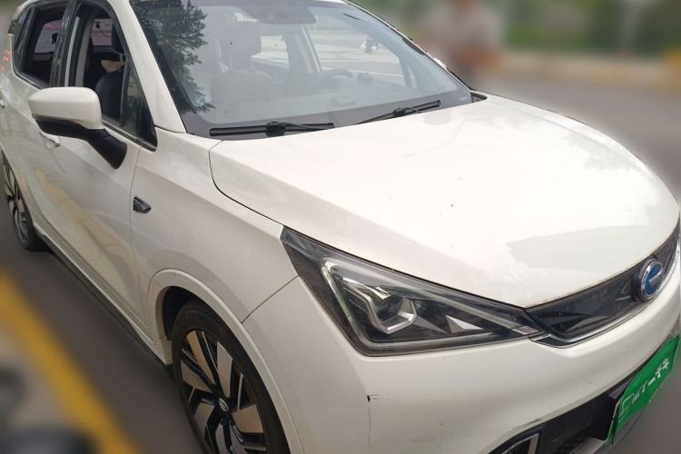 Used AION Trumpchi GE3 2018 530 Internet Enjoyment Version Front Right 45 Deg