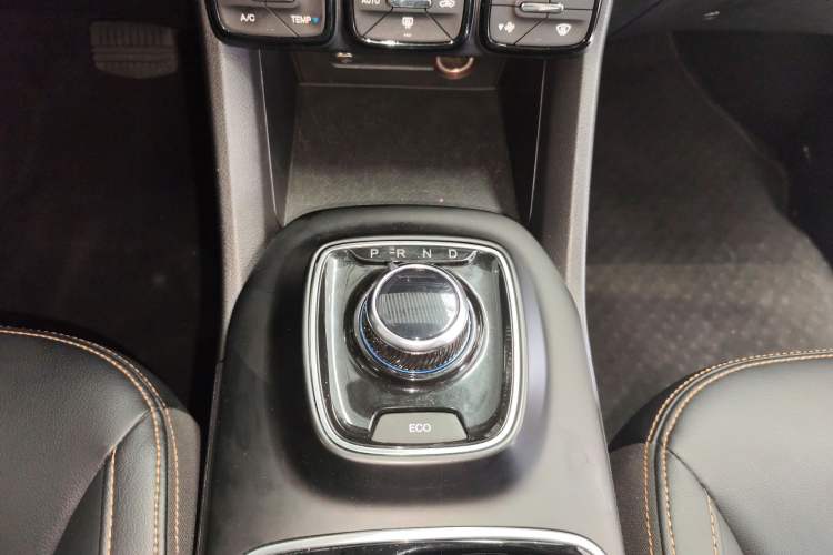 Used AION Trumpchi GE3 2018 530 Enjoy Edition Gear Lever