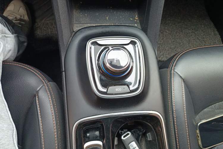 Used AION Trumpchi GE3 2018 530 Intelligent Edition Gear Lever