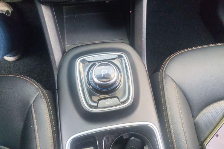 Used AION Trumpchi GE3 2018 530 Internet Enjoyment Version Gear Lever