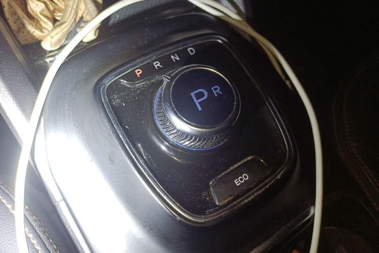 Used AION Trumpchi GE3 2018 530 Internet Enjoyment Version Gear Lever