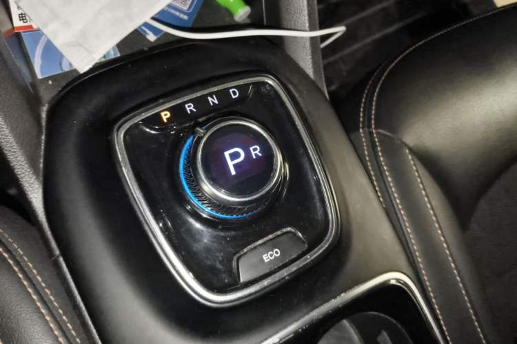 Used AION Trumpchi GE3 2018 530 Enjoy Edition Gear Lever