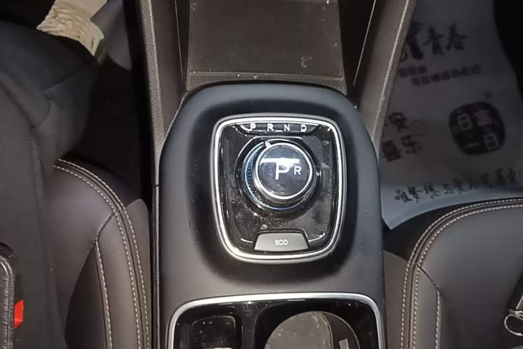 Used AION Trumpchi GE3 2018 530 Internet Enjoyment Version Gear Lever