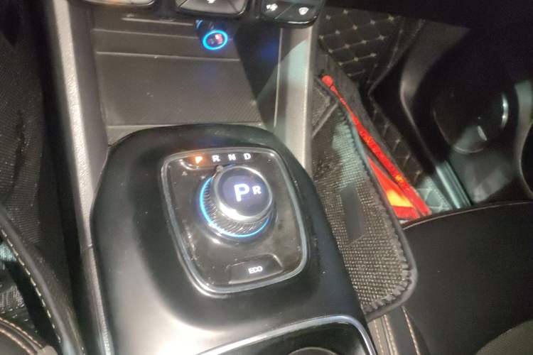 Used AION Trumpchi GE3 2018 530 Intelligent Edition Gear Lever