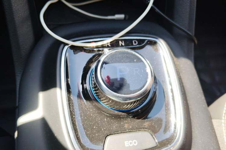 Used AION Trumpchi GE3 2018 530 Internet Enjoyment Version Gear Lever