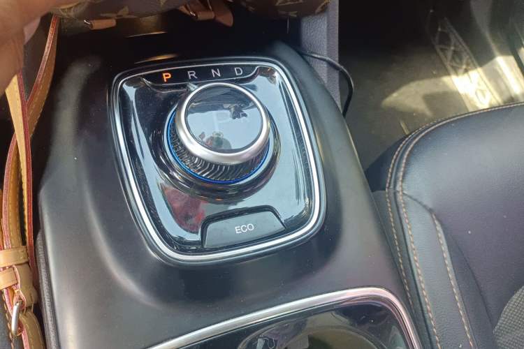 Used AION Trumpchi GE3 2018 530 Intelligent Edition Gear Lever