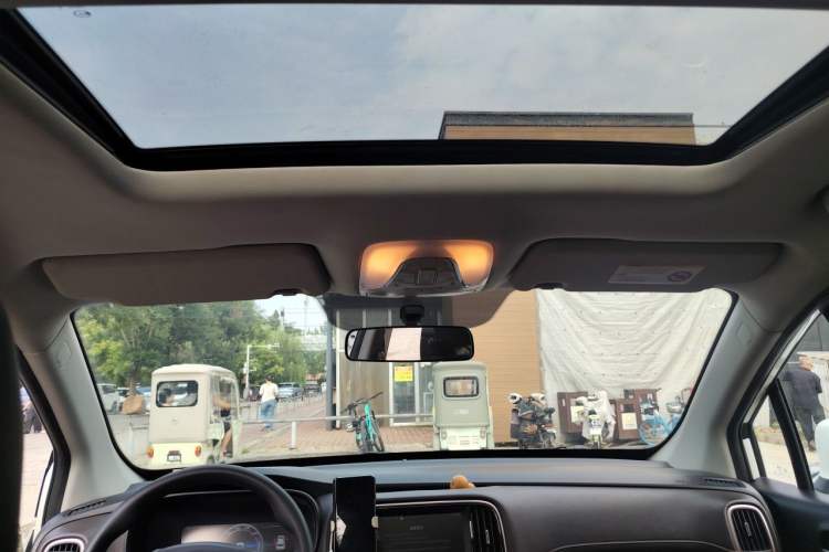 Used AION Trumpchi GE3 2018 530 Internet Enjoyment Version Headliner