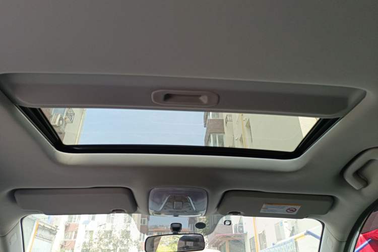 Used AION Trumpchi GE3 2018 530 Internet Enjoyment Version Headliner