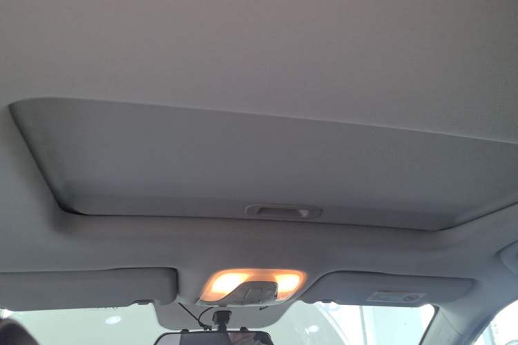 Used AION Trumpchi GE3 2018 530 Intelligent Edition Headliner