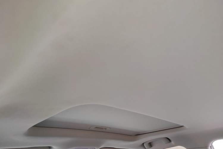 Used AION Trumpchi GE3 2018 530 Internet Premium Edition Headliner
