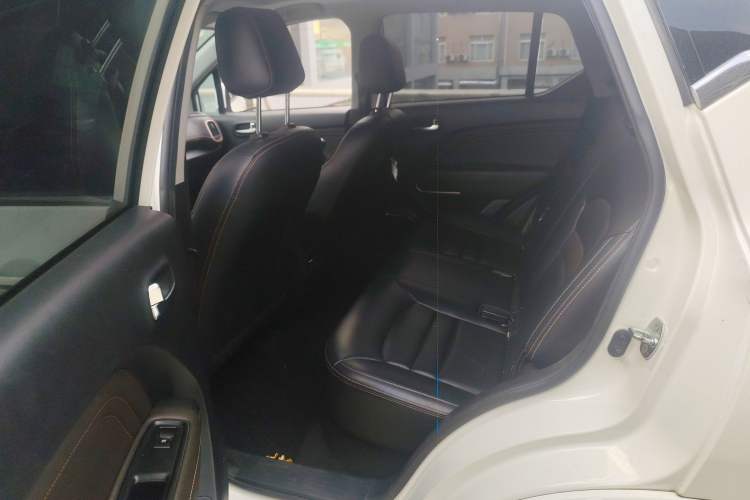 Used AION Trumpchi GE3 2018 530 Internet Enjoyment Version Interior 4