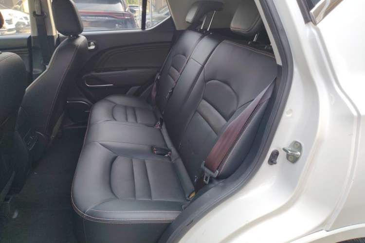 Used AION Trumpchi GE3 2018 530 Internet Enjoyment Version Interior 4
