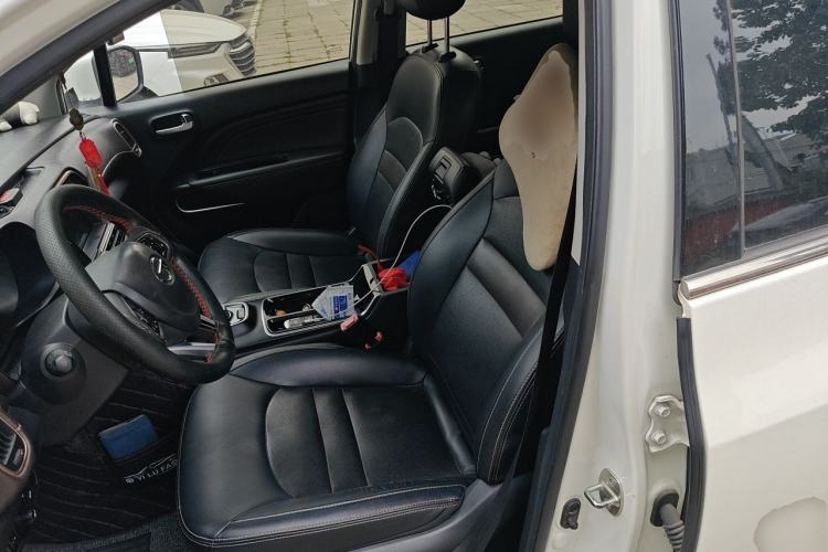 Used AION Trumpchi GE3 2018 530 Internet Enjoyment Version Left Front Seat
