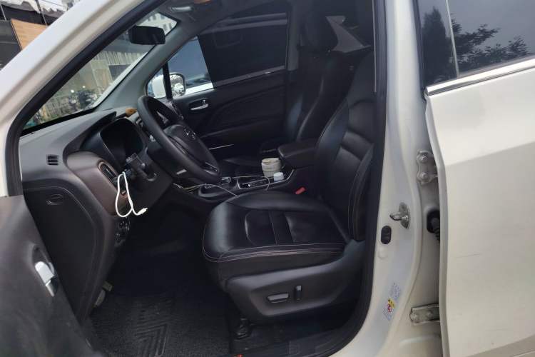 Used AION Trumpchi GE3 2018 530 Internet Enjoyment Version Left Front Seat
