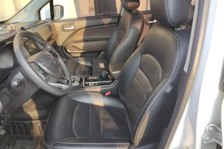 Used AION Trumpchi GE3 2018 530 Internet Enjoyment Version Left Front Seat