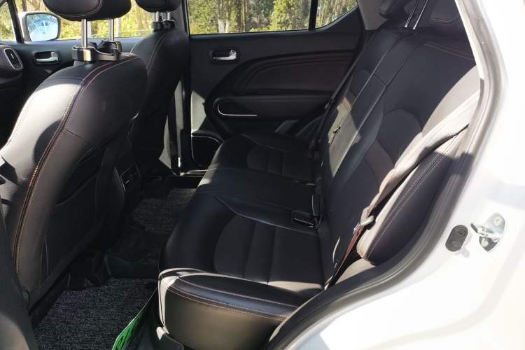 Used AION Trumpchi GE3 2018 530 Internet Enjoyment Version Left Rear Seat