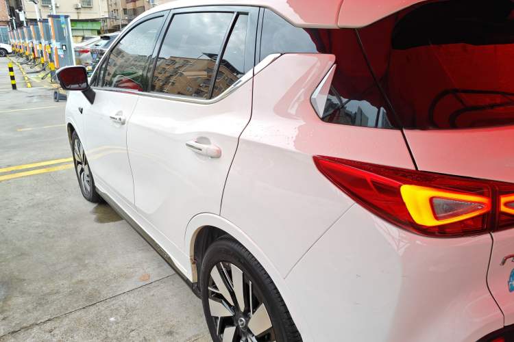 Used AION Trumpchi GE3 2018 530 Internet Enjoyment Version Left Side