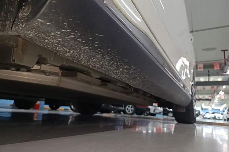 Used AION Trumpchi GE3 2018 530 Internet Enjoyment Version Left Side Sill