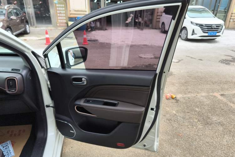 Used AION Trumpchi GE3 2018 530 Internet Enjoyment Version Right Front Door Interior