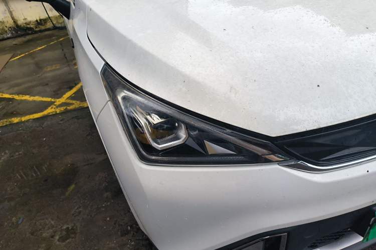 Used AION Trumpchi GE3 2018 530 Internet Premium Edition Right Front Headlight