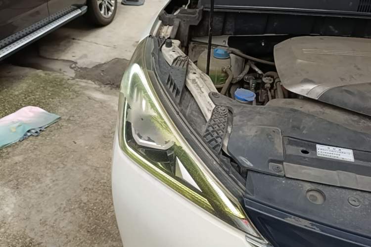 Used AION Trumpchi GE3 2018 530 Enjoy Edition Right Front Headlight