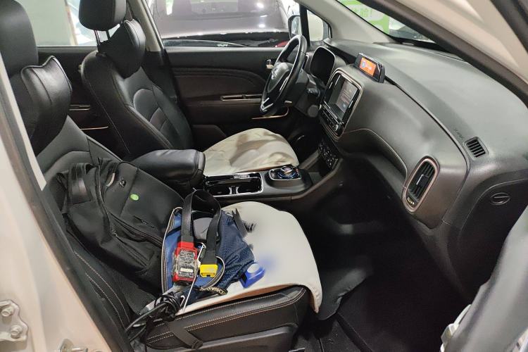 Used AION Trumpchi GE3 2018 530 Internet Premium Edition Right Front Seat