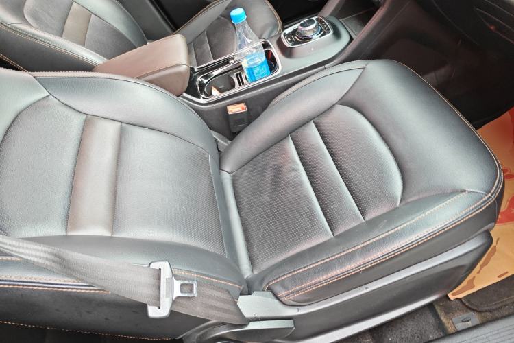 Used AION Trumpchi GE3 2018 530 Internet Enjoyment Version Right Front Seat