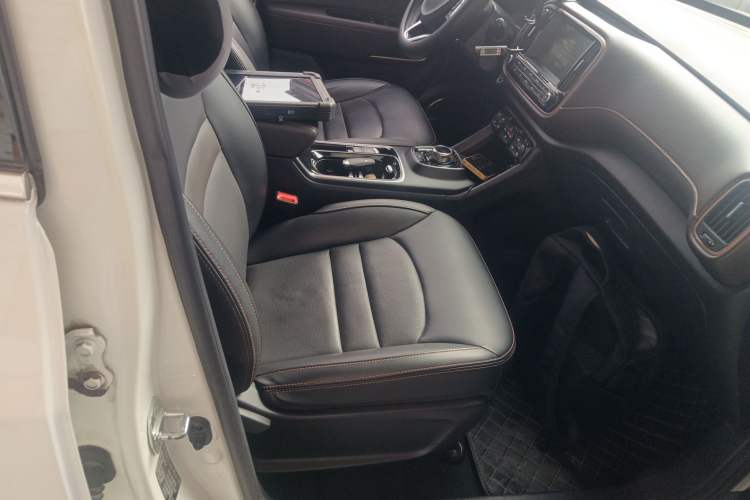 Used AION Trumpchi GE3 2018 530 Internet Enjoyment Version Right Front Seat