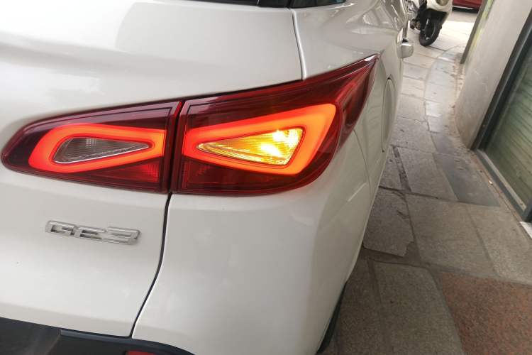 Used AION Trumpchi GE3 2018 530 Internet Enjoyment Version Right Rear Taillight