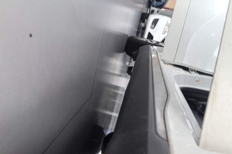 Used AION Trumpchi GE3 2018 530 Intelligent Edition Right Side Sill