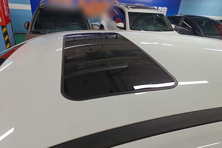 Used AION Trumpchi GE3 2018 530 Internet Enjoyment Version Roof