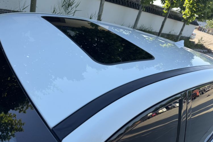 Used AION Trumpchi GE3 2018 530 Internet Enjoyment Version Roof