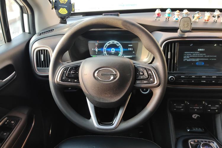 Used AION Trumpchi GE3 2018 530 Internet Enjoyment Version Steering Wheel