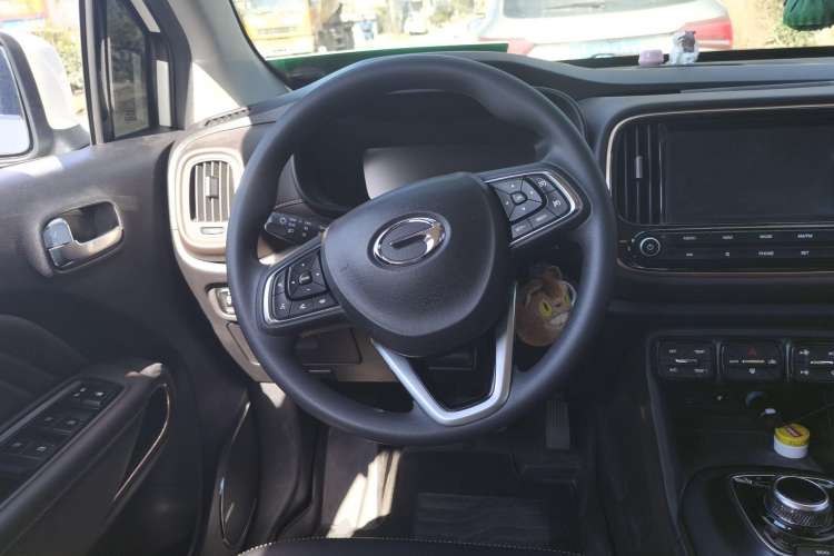 Used AION Trumpchi GE3 2018 530 Internet Enjoyment Version Steering Wheel