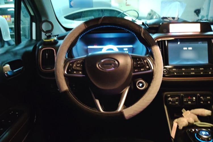 Used AION Trumpchi GE3 2018 530 Internet Premium Edition Steering Wheel