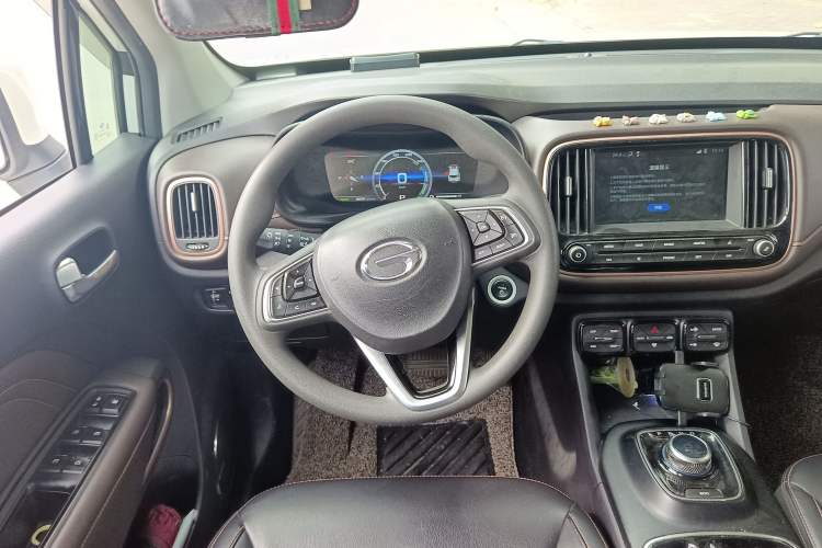 Used AION Trumpchi GE3 2018 530 Internet Enjoyment Version Steering Wheel