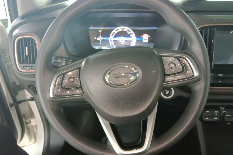 Used AION Trumpchi GE3 2018 530 Internet Enjoyment Version Steering Wheel