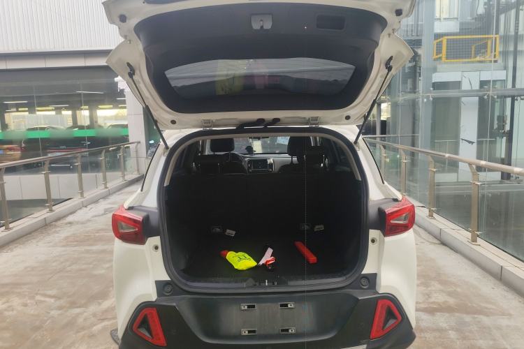 Used AION Trumpchi GE3 2018 530 Internet Enjoyment Version Trunk