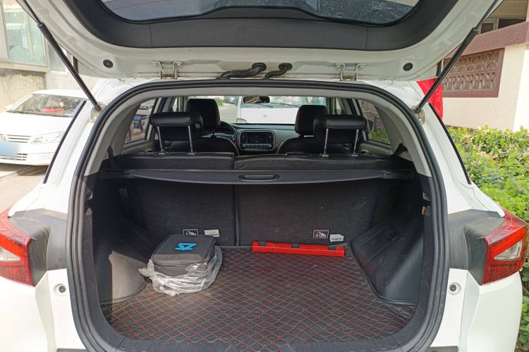 Used AION Trumpchi GE3 2018 530 Internet Enjoyment Version Trunk