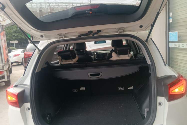 Used AION Trumpchi GE3 2018 530 Internet Enjoyment Version Trunk
