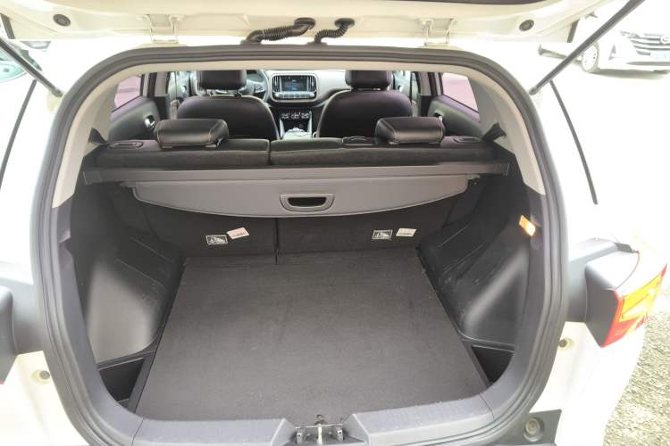 Used AION Trumpchi GE3 2018 530 Internet Enjoyment Version Trunk