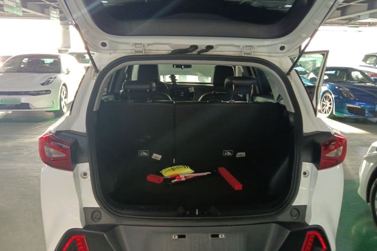 Used AION Trumpchi GE3 2018 530 Internet Enjoyment Version Trunk