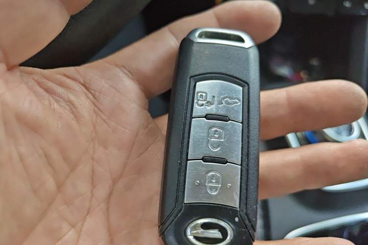 Used AION Trumpchi GE3 2018 530 Internet Enjoyment Version Vehicle Key
