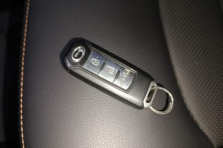 Used AION Trumpchi GE3 2018 530 Internet Enjoyment Version Vehicle Key