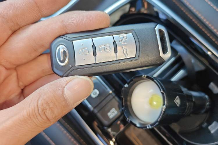 Used AION Trumpchi GE3 2018 530 Internet Enjoyment Version Vehicle Key
